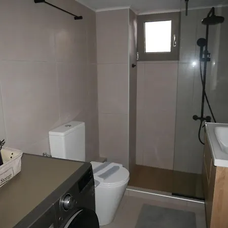 Gio's Cosy With Private Balcony דירה *