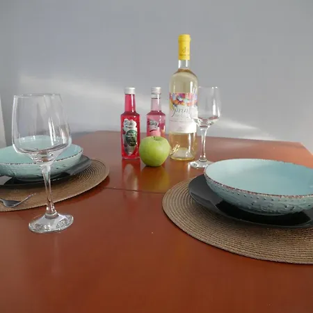 Gio's Cosy With Private Balcony Ханья