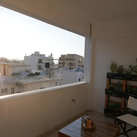 Gio's Cosy With Private Balcony Ханья