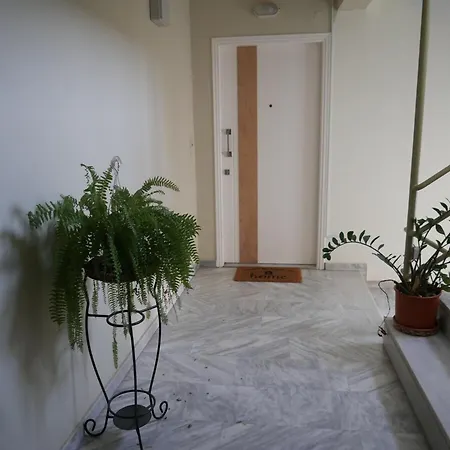 Apartmán Gio's Cosy With Private Balcony *