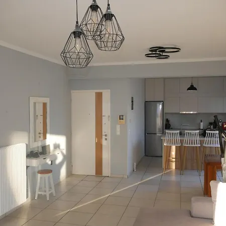 Gio's Cosy With Private Balcony Apartmán *