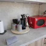 Апартаменти Gio's Cosy With Private Balcony *