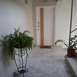 Апартаменти Gio's Cosy With Private Balcony *